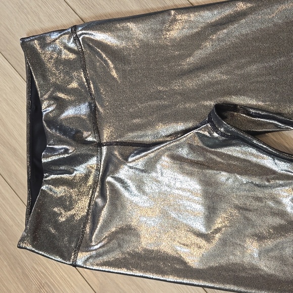 Never Worn Nike Pants - Picture 3 of 3